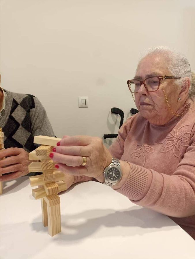 Jenga - estimulação cognitiva