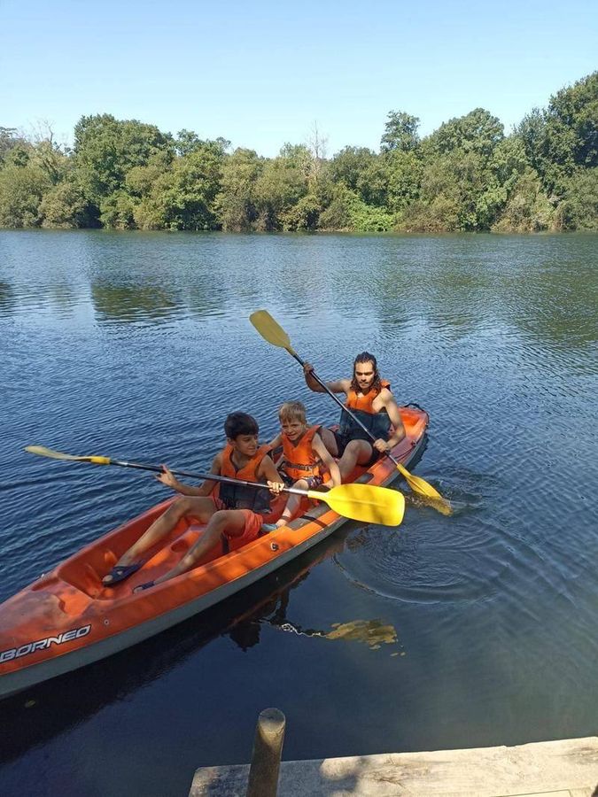 Aventura no rio.
